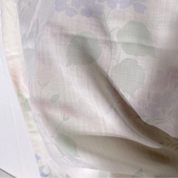 Vintage Floral Pastel Pillowcases x2 - Picture 9 of 14